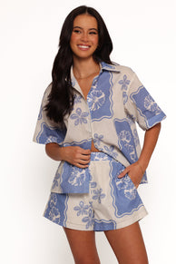 Petal and Pup USA TOPS Shellie Short Sleeve Shirt - Blue Dahlia