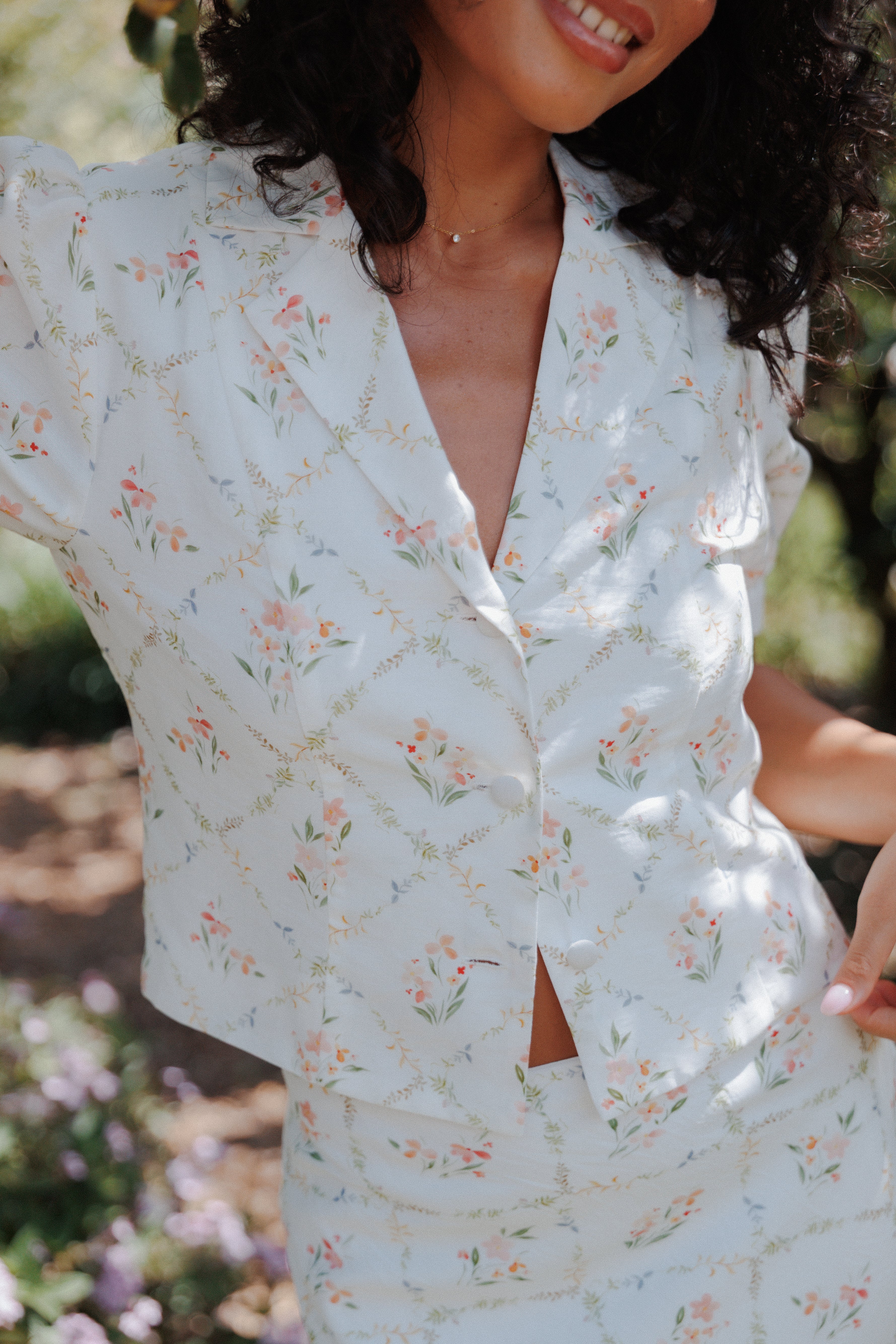 Steele Button Front Top - White Vintage Floral