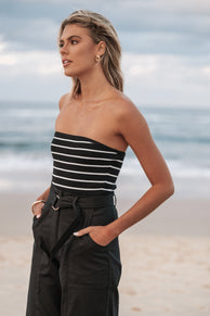 Petal and Pup USA TOPS Tegan Knit Top - Black Stripe