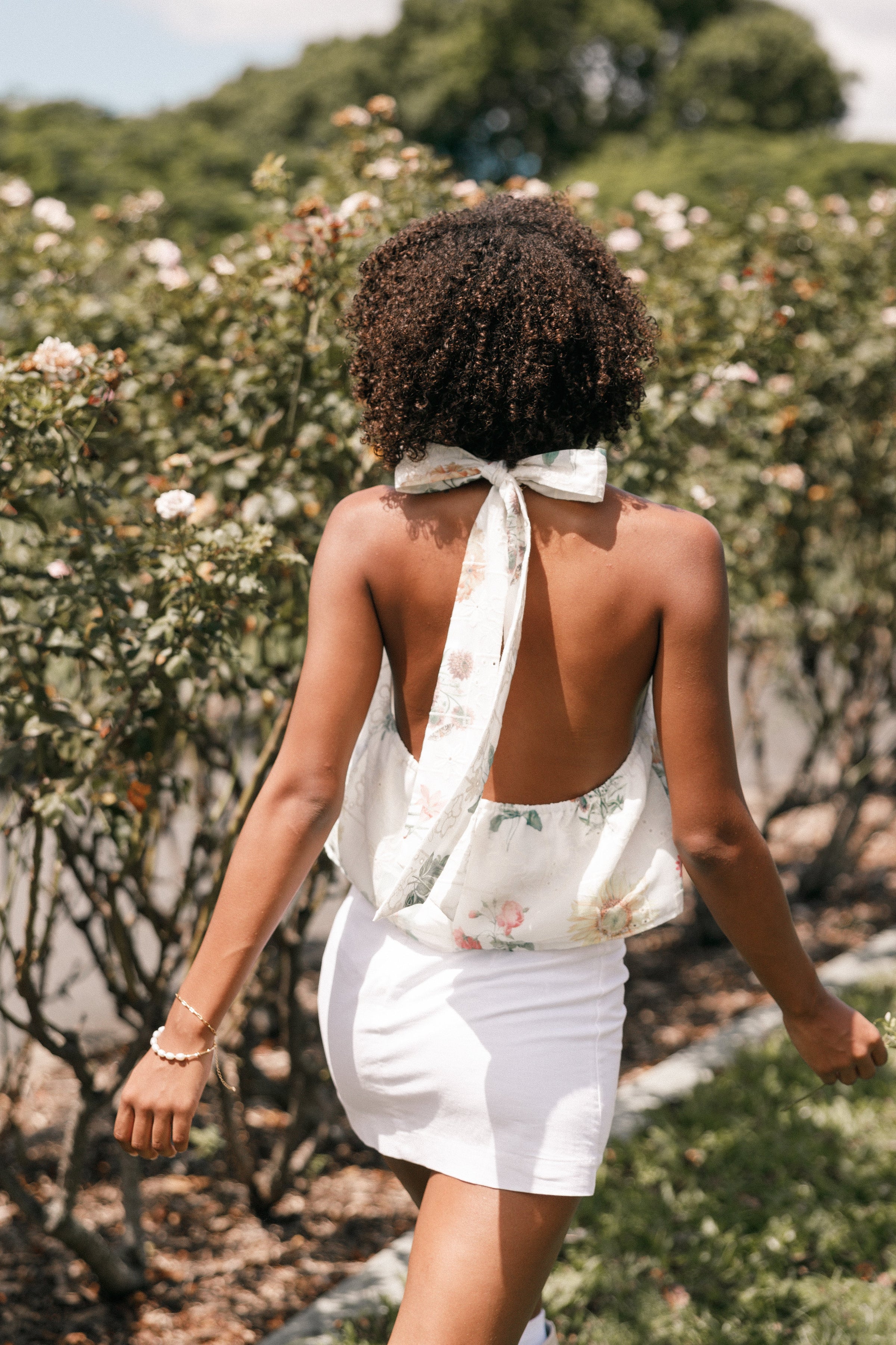 Petal and Pup USA TOPS Willa Halterneck Top - White Floral