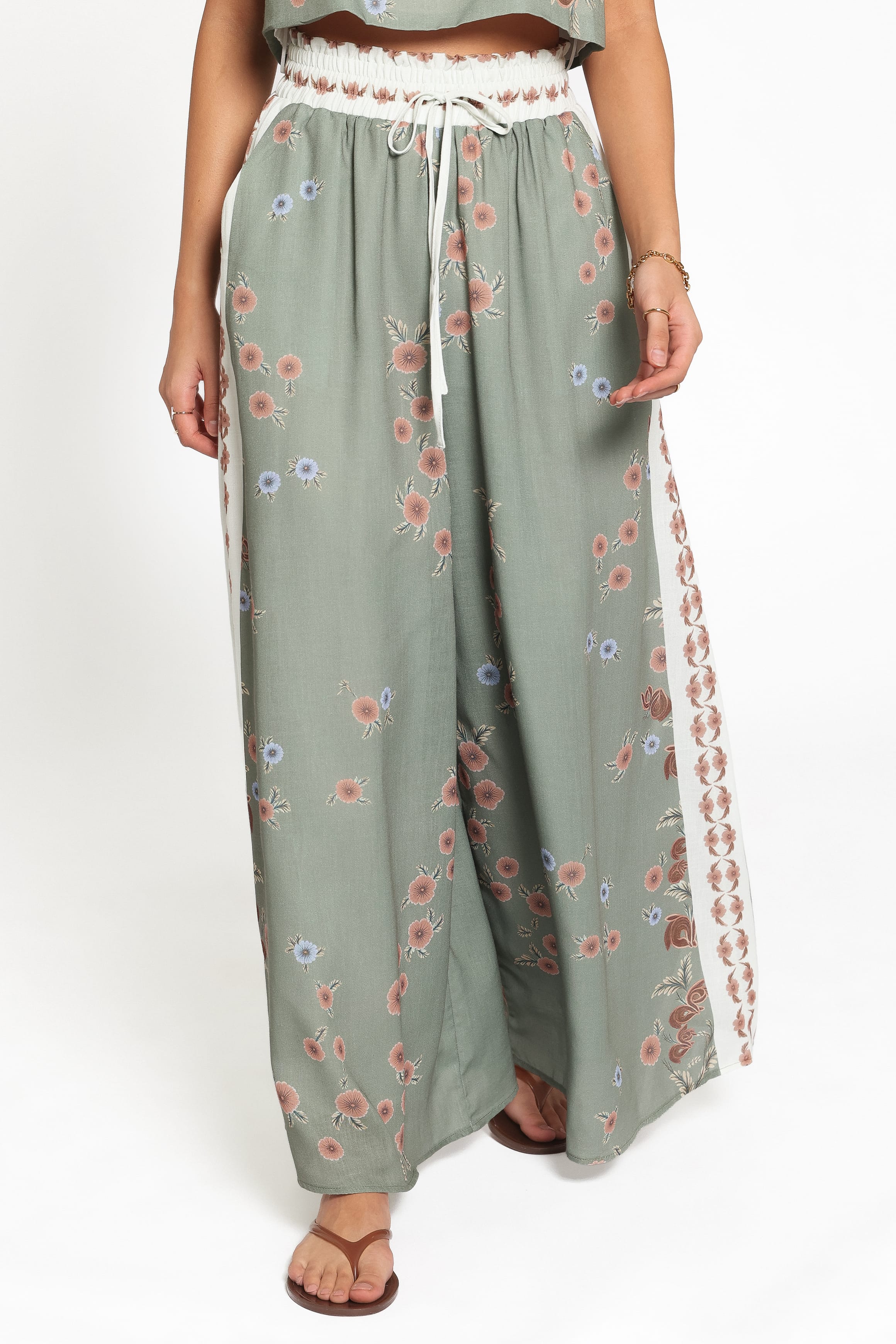 SETS Timothy Set - Olive Floral
