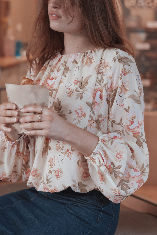TOPS Dallas Long Sleeve Top - Cream Floral