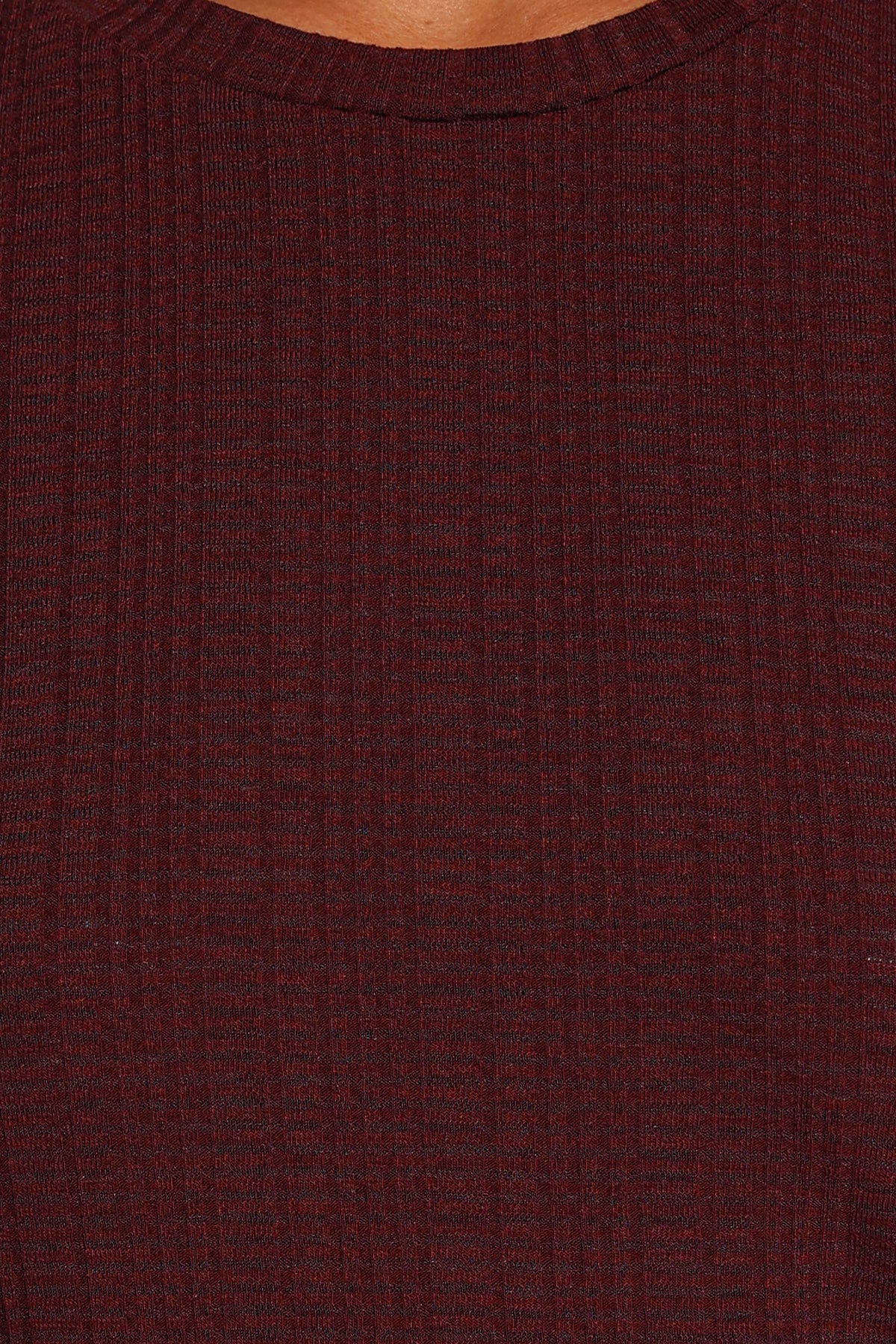 TOPS Desoray Textured Baby Tee - Burgundy