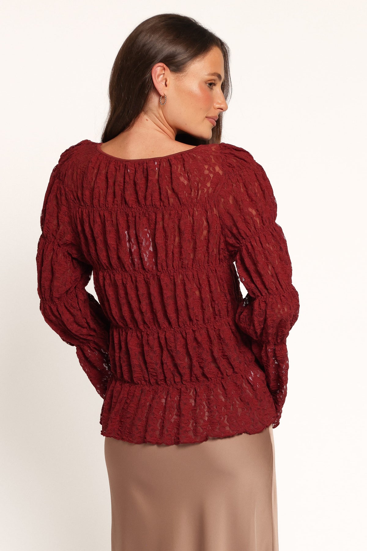 TOPS Elsia Ruched Lace Top - Cabernet