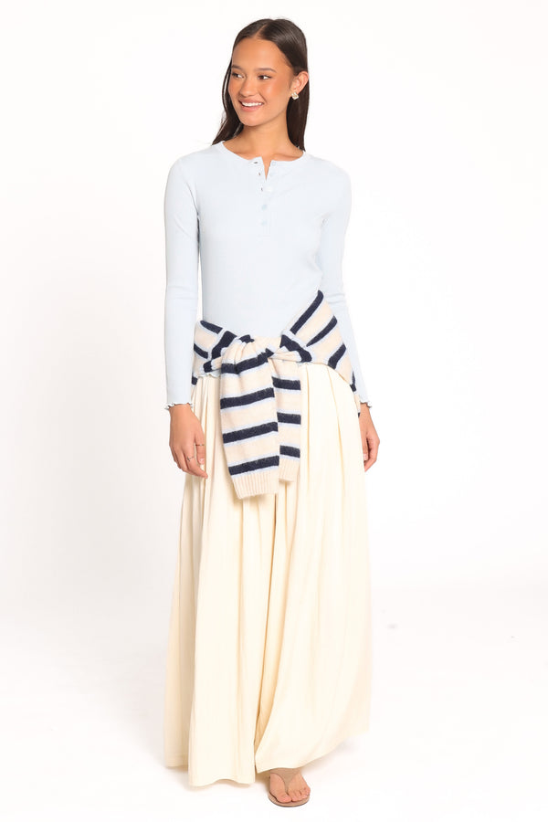 TOPS Nicoletta Henley Top - Pale Blue