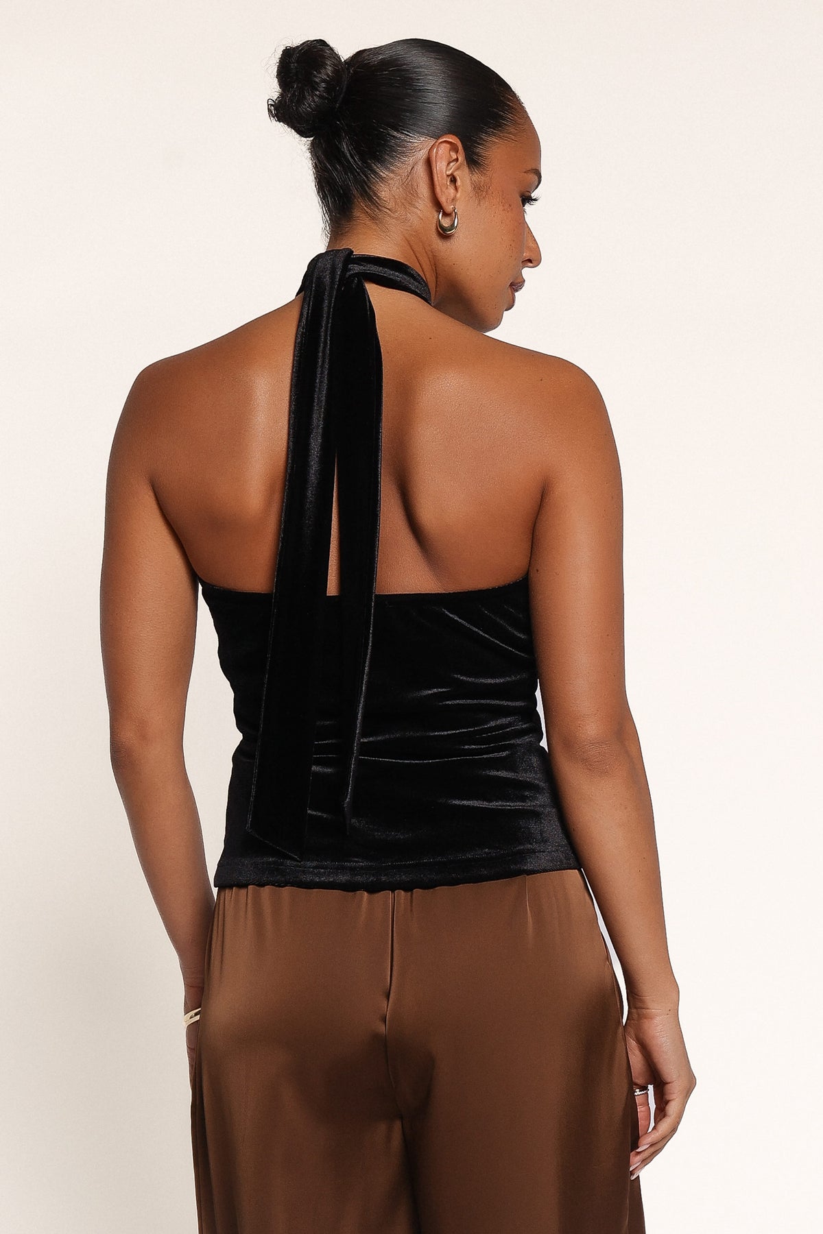 TOPS Raquel Halterneck Top - Black