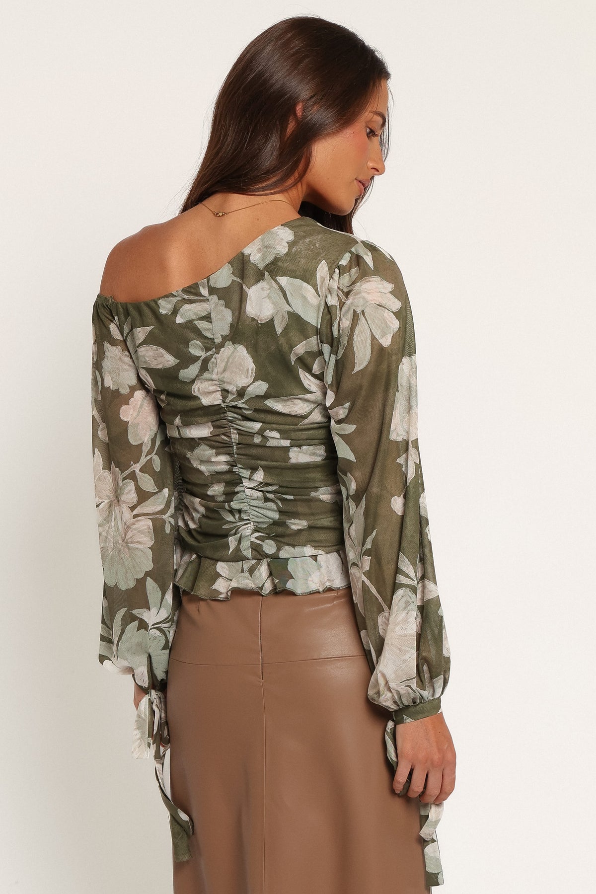TOPS Sinthia Off Shoulder Top - Green Floral