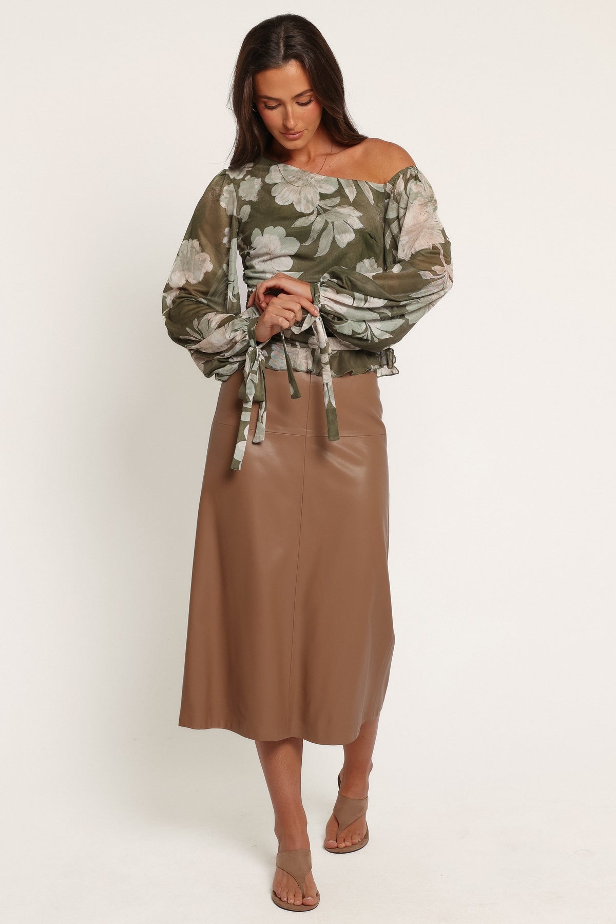 TOPS Sinthia Off Shoulder Top - Green Floral