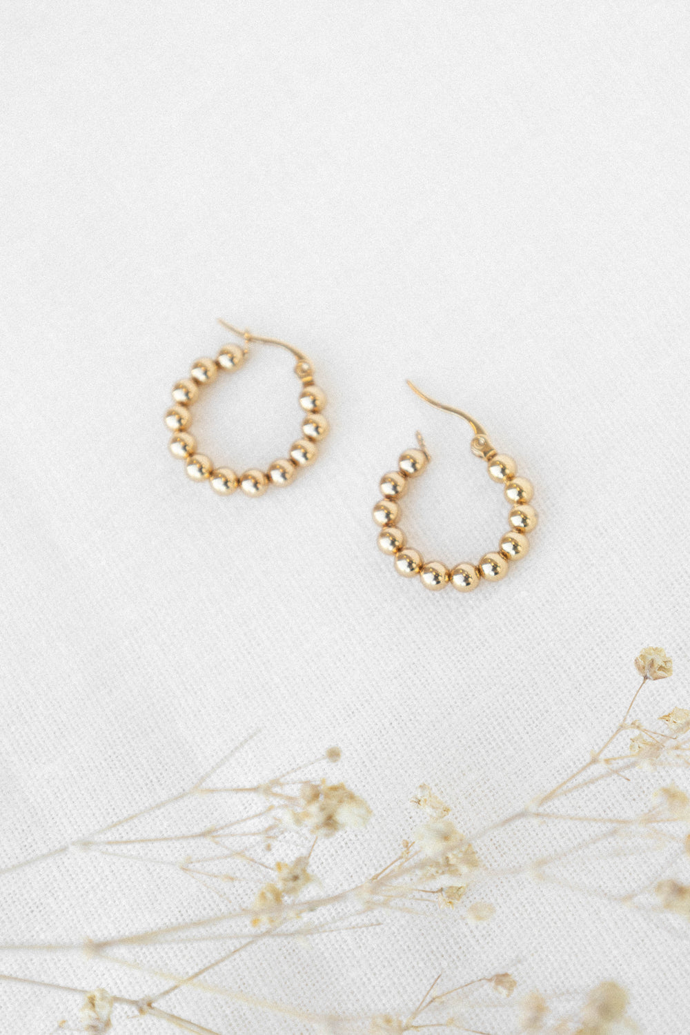 Chloe accessory earrings sale