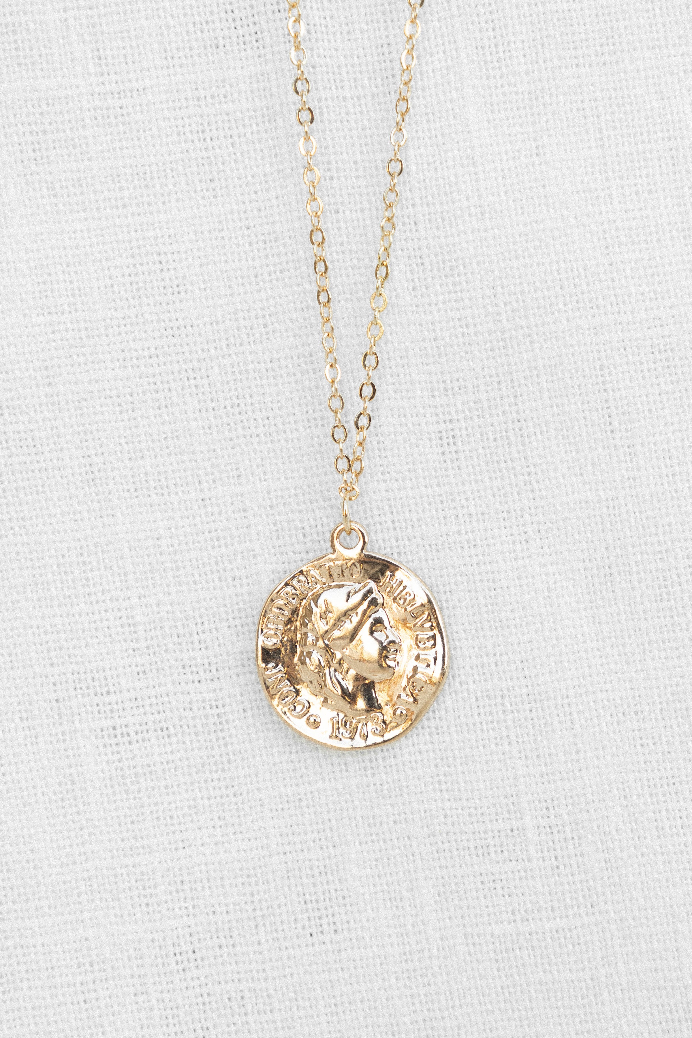 Petal and Pup USA ACCESSORIES Enchante 5 Layer Necklace Set - Gold One Size