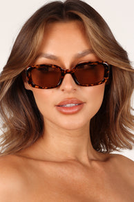Petal and Pup USA ACCESSORIES Jasper Sunglasses - Tortoiseshell One Size