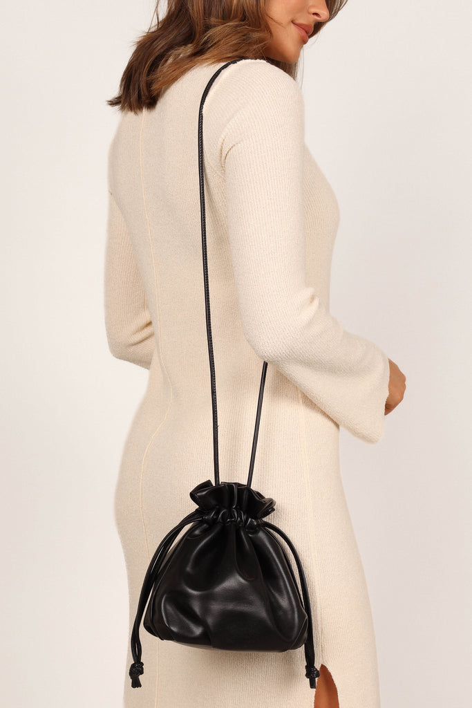 Clare V Emma Leather Drawstring Bag In Black