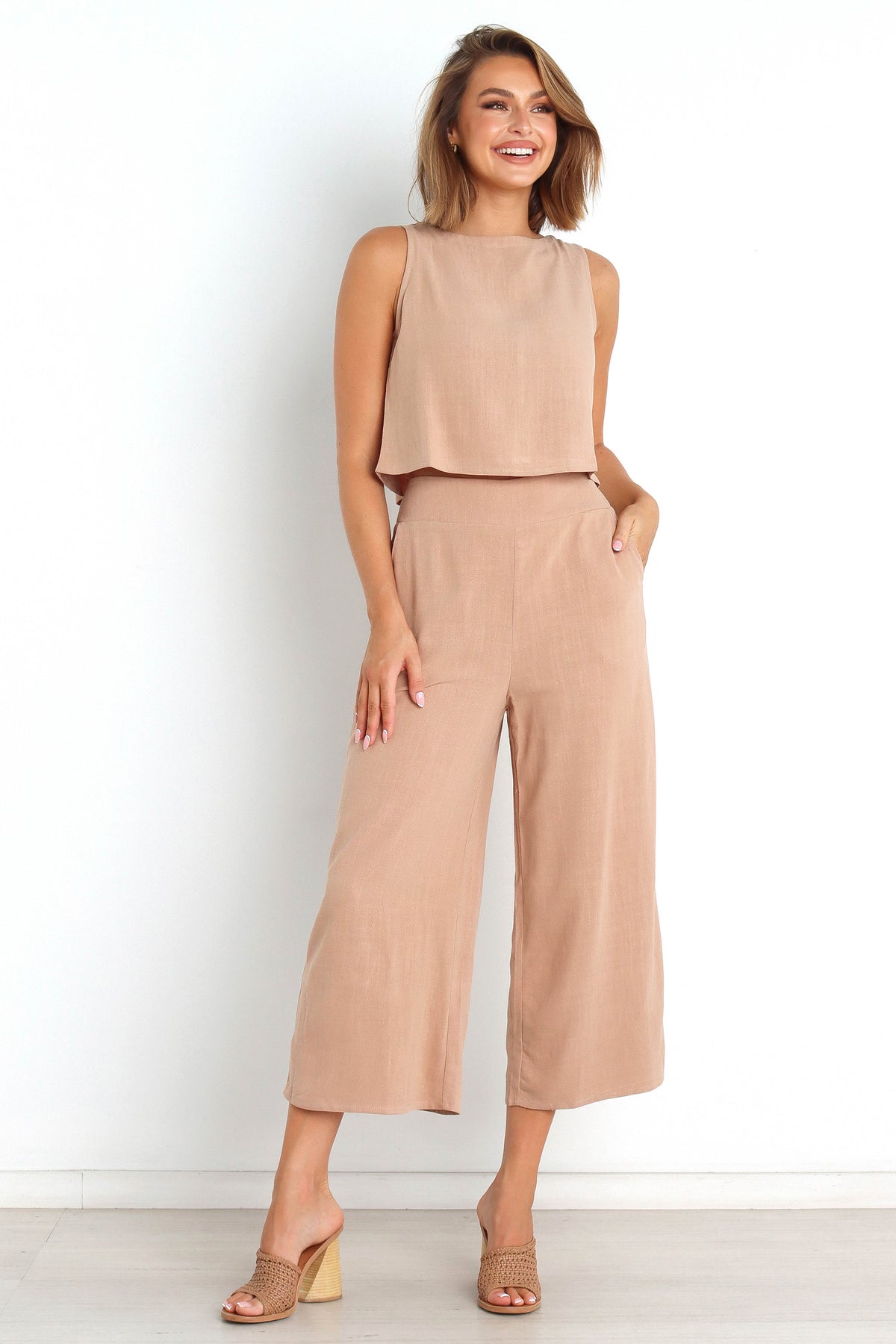 Nicola Pants