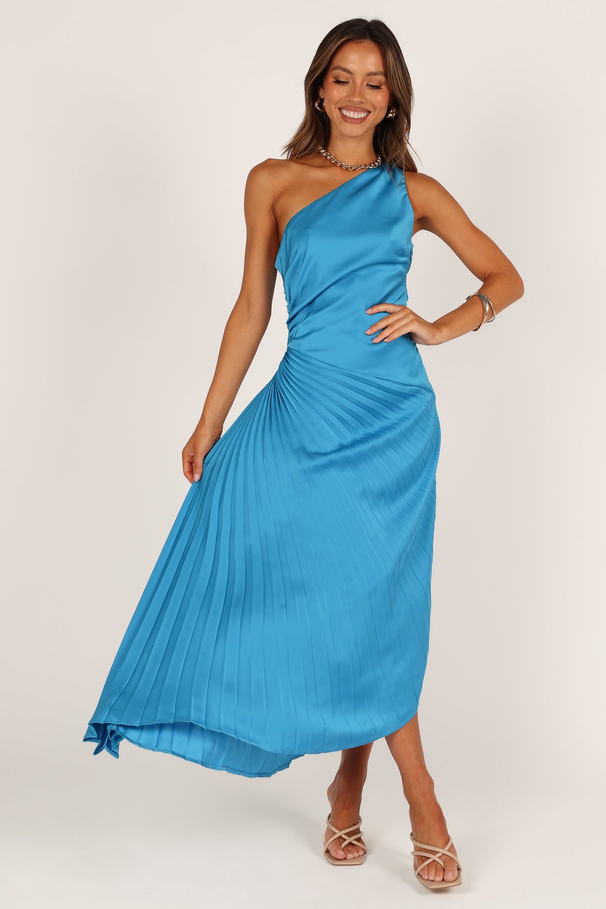 knee length dresses for ladies Petal & Pup Women's Pontee One Shoulder Pleated Midi Dress main image 0