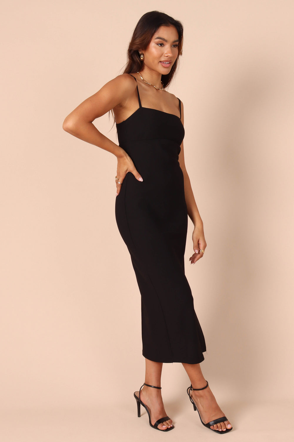 DRESSES @Freyja Bodycon Midi Dress - Black